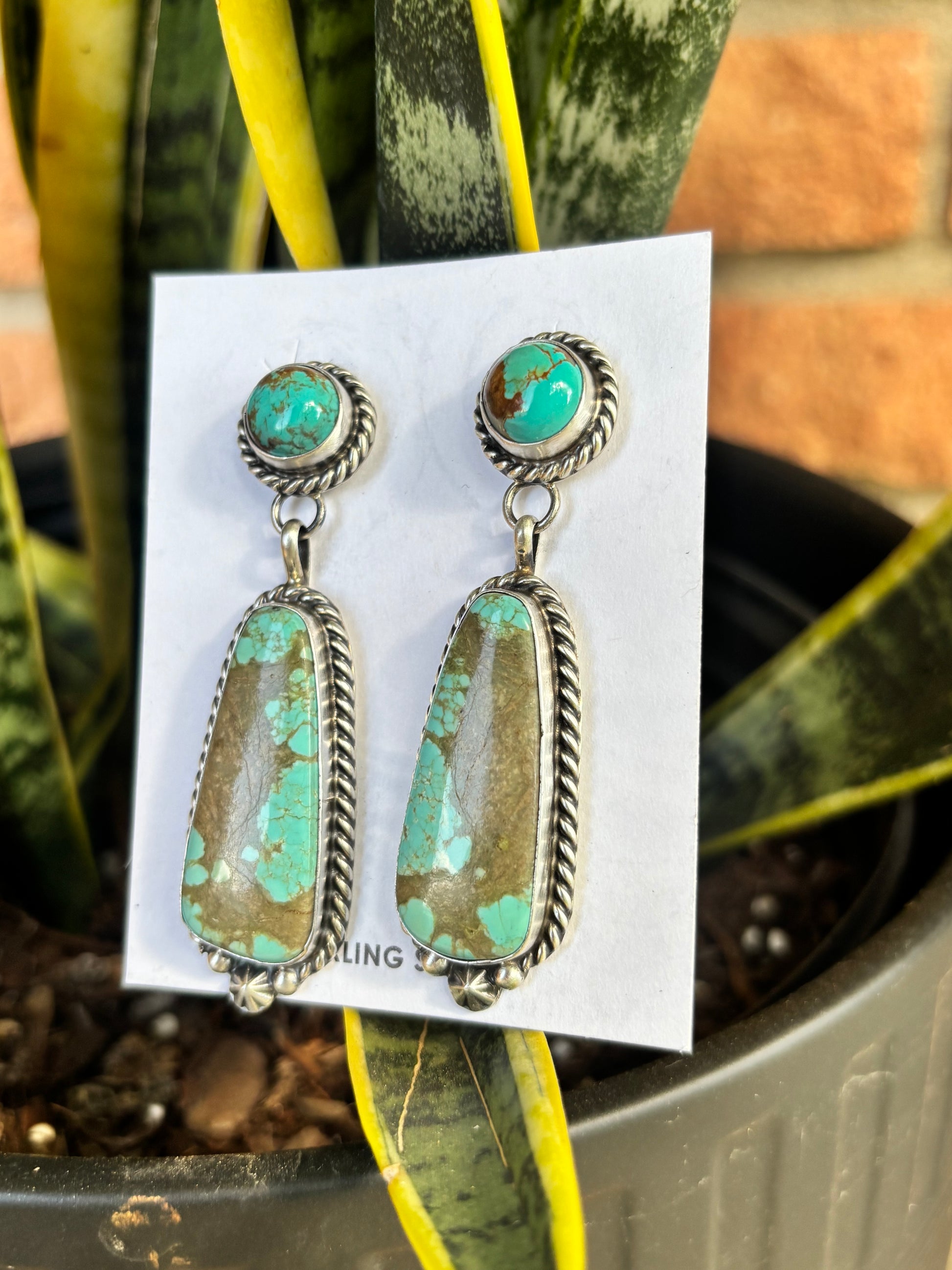 Mine 8 C Belone Earrings