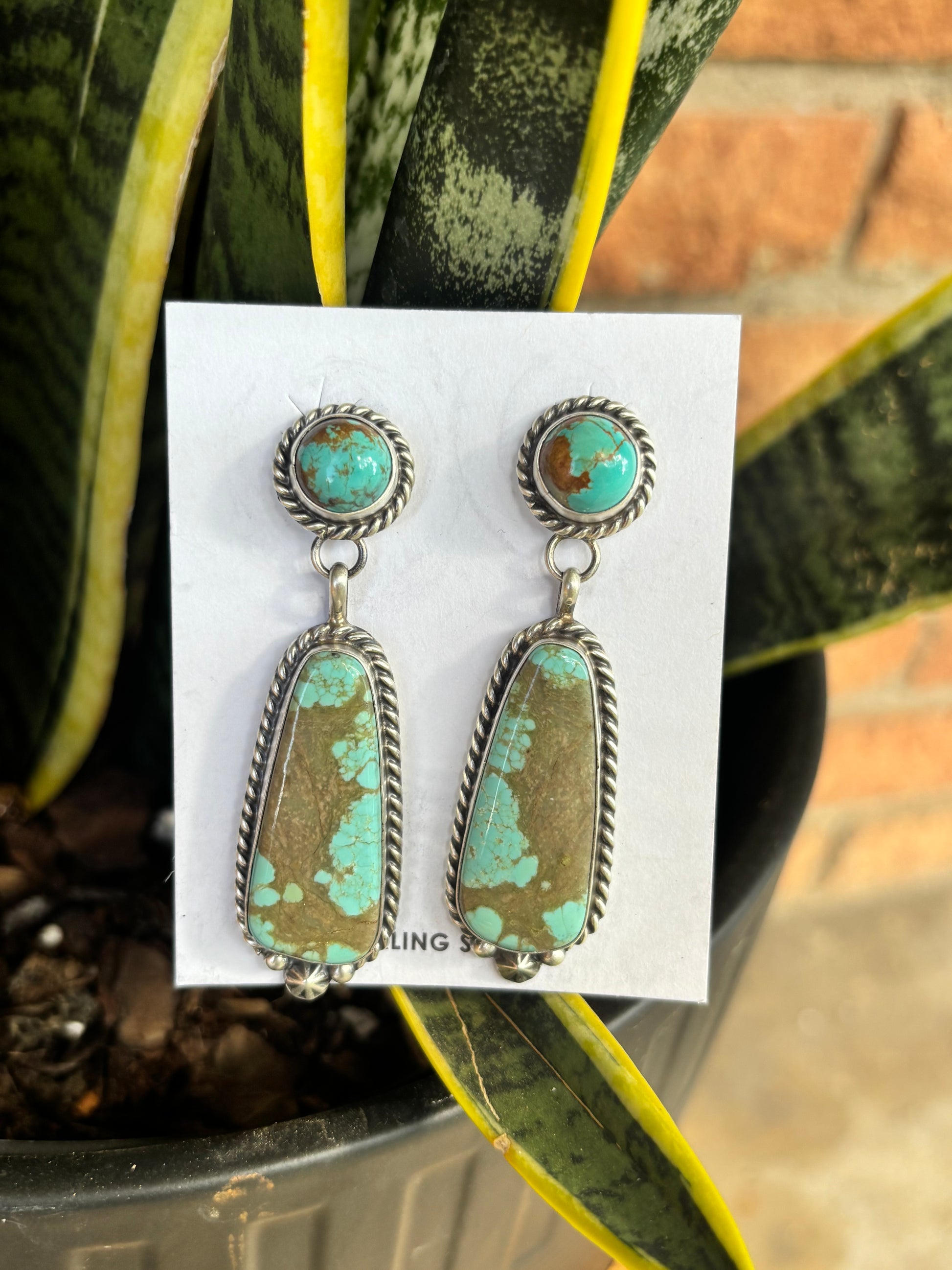 Mine 8 C Belone Earrings